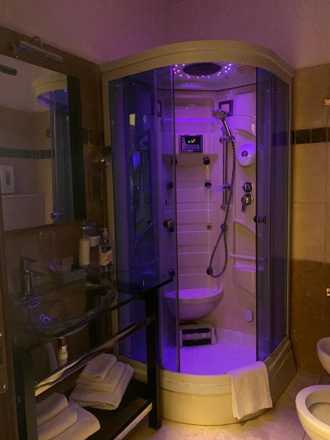 Actor Hotel Генуа Екстериор снимка