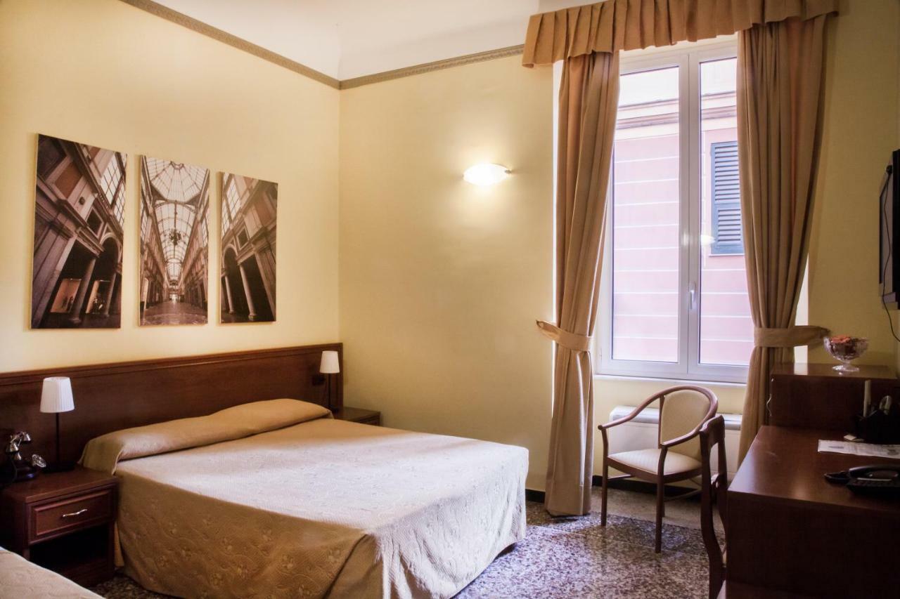 Actor Hotel Генуа Екстериор снимка